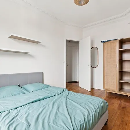 Le Renaissance * Vitry-sur-Seine